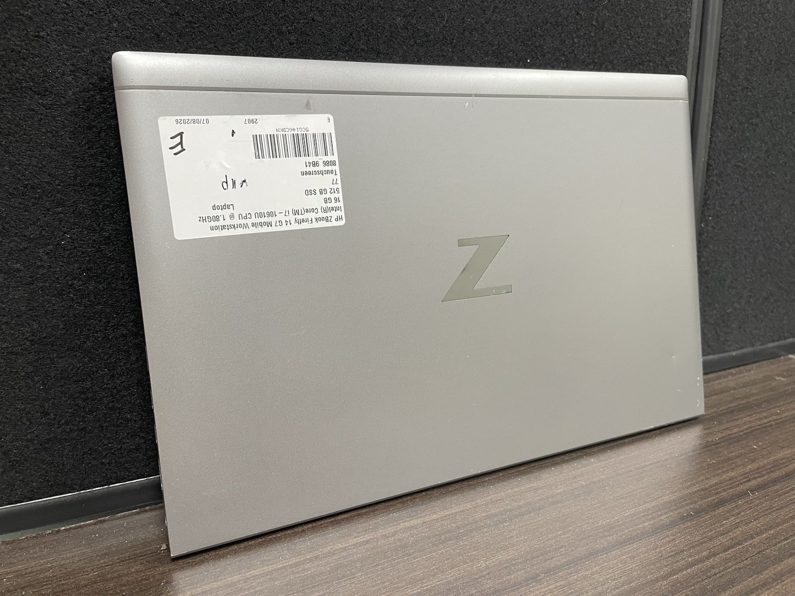 HP ZBook Firefly 14″ G7 Workstation i7-10610U 16GB RAM 512GB SSD