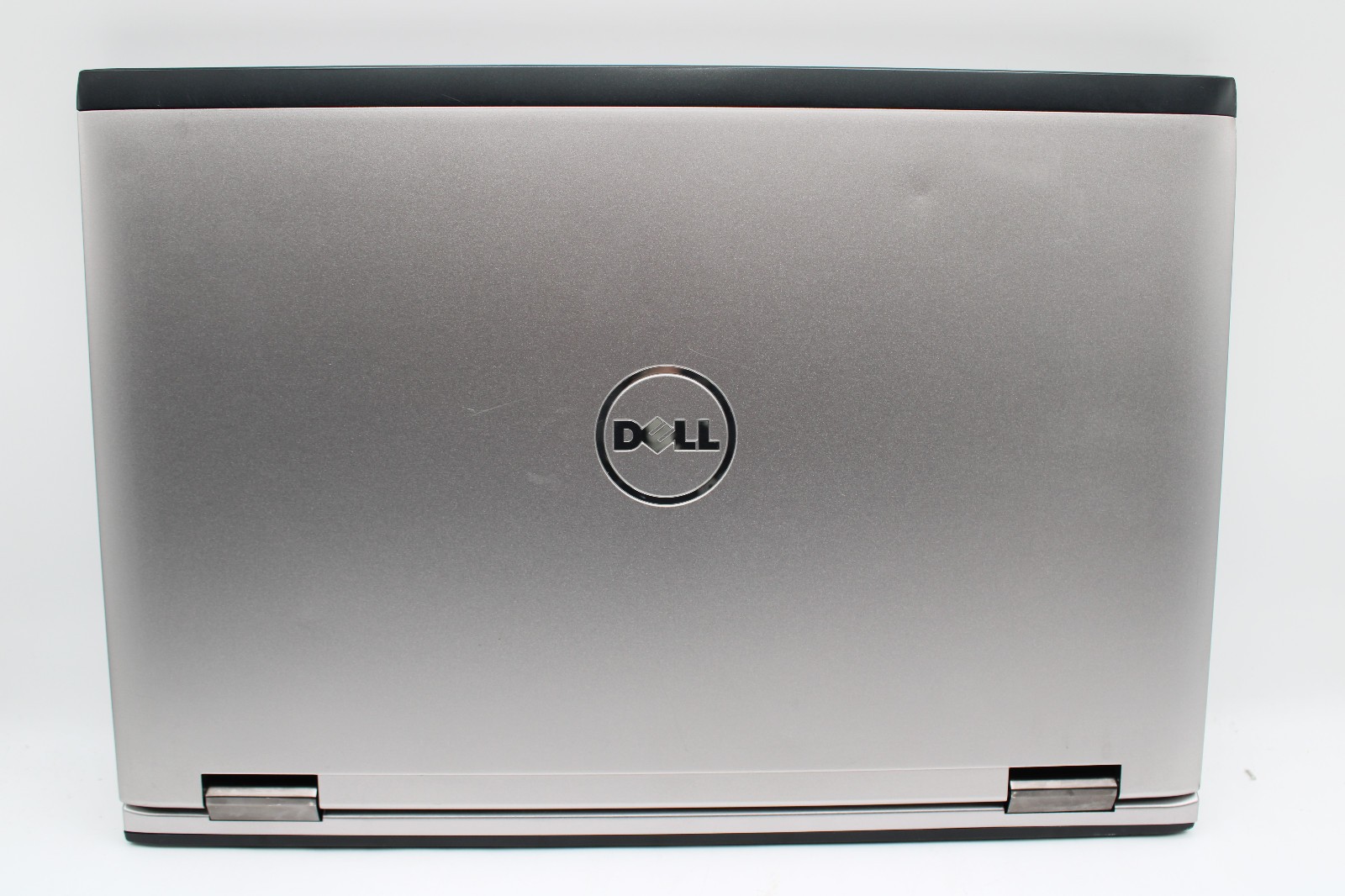 Dell Vostro 3555 _ AMD A8-3500M @ 1.5 _ 4GB RAM _ Radeon HD _ No SSD / OS