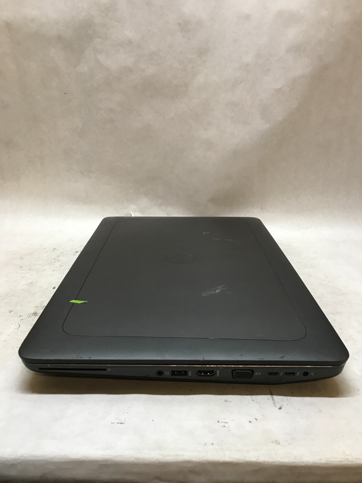 HP ZBook 17 G3 17″ Laptop Intel Core i7 4GB RAM NO HDD/OS For Parts AS IS – -DW