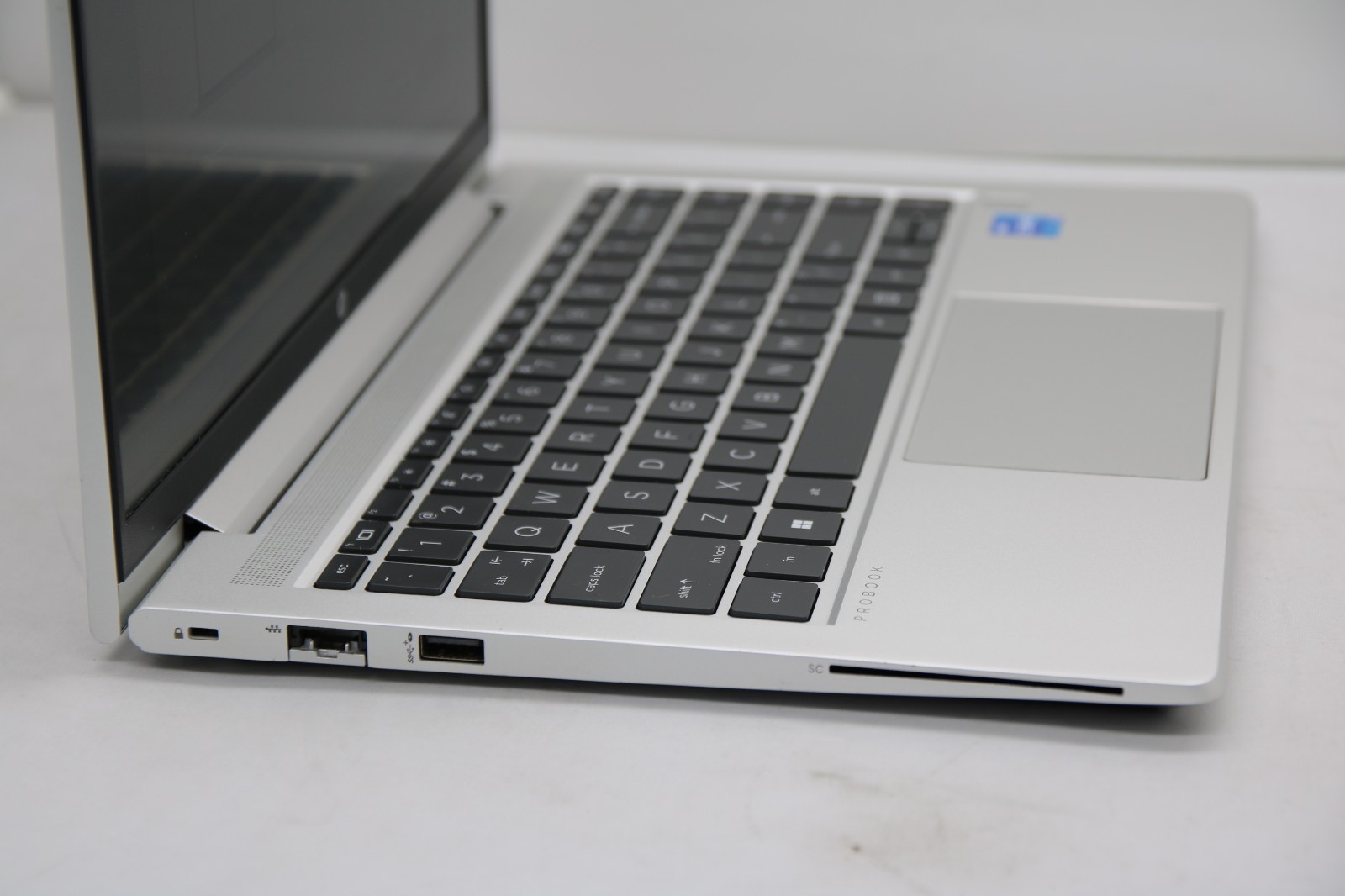 HP ProBook 640 G8 – i5-1145G7 – 16GB, 512GB, Windows 11 +Adapter