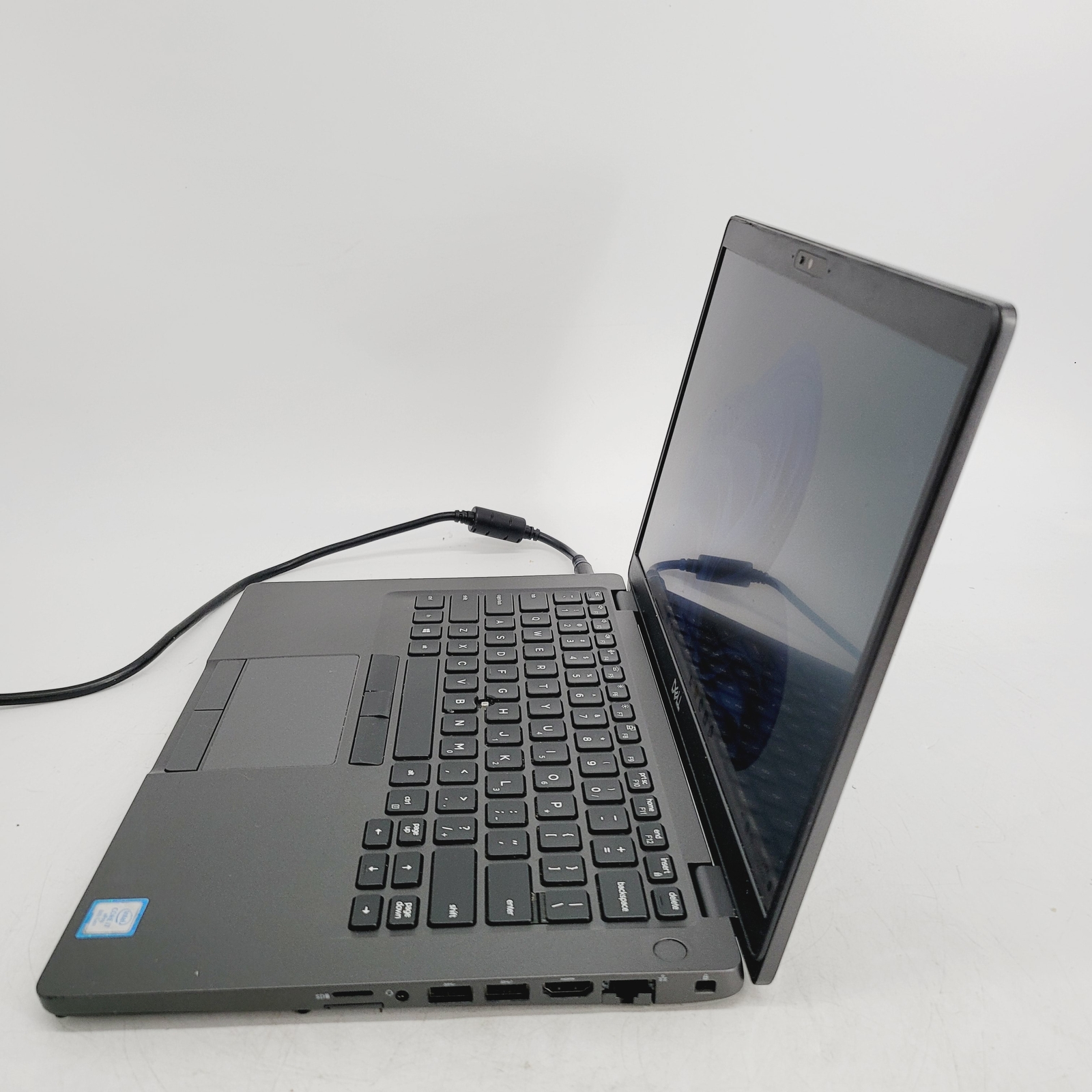 Dell Latitude 5400 i7 8665u 1.9GHz 8GB RAM 120GB NVMe 14″ GRADE C Laptop – READ