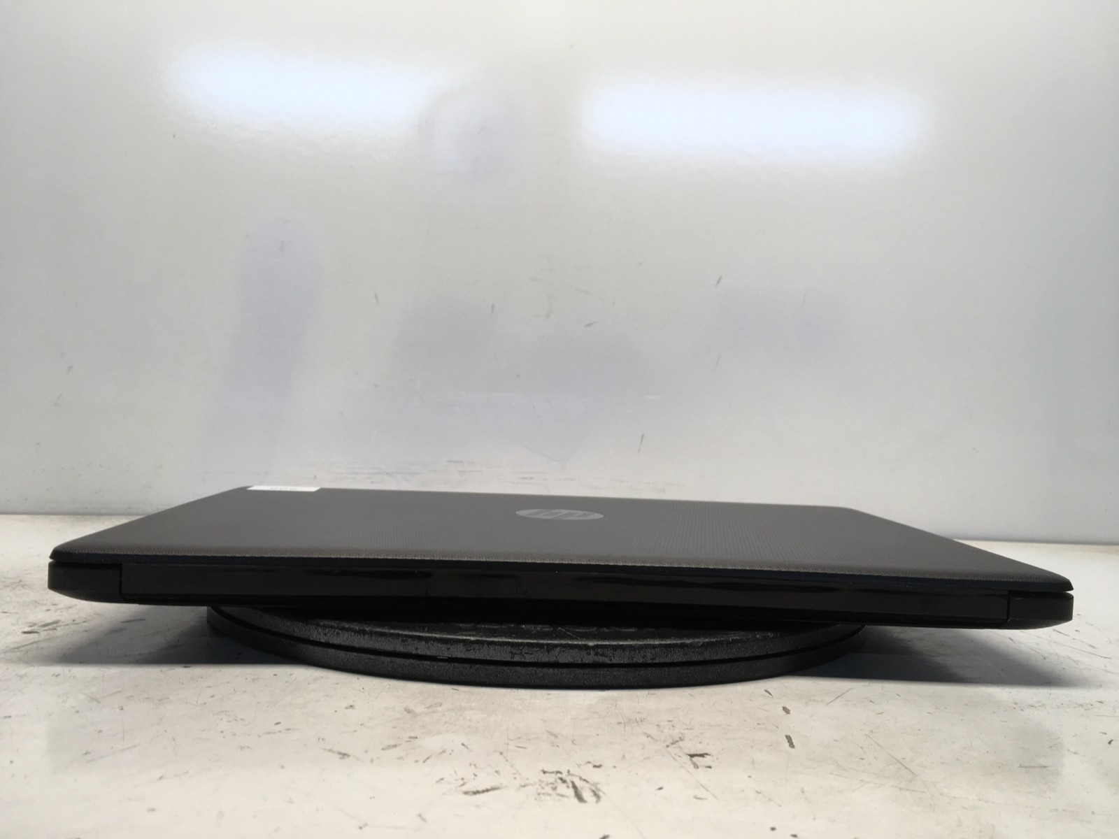 HP 15-DB0043NR AMD A4-9125 2300MHz 4 GB NO HDD