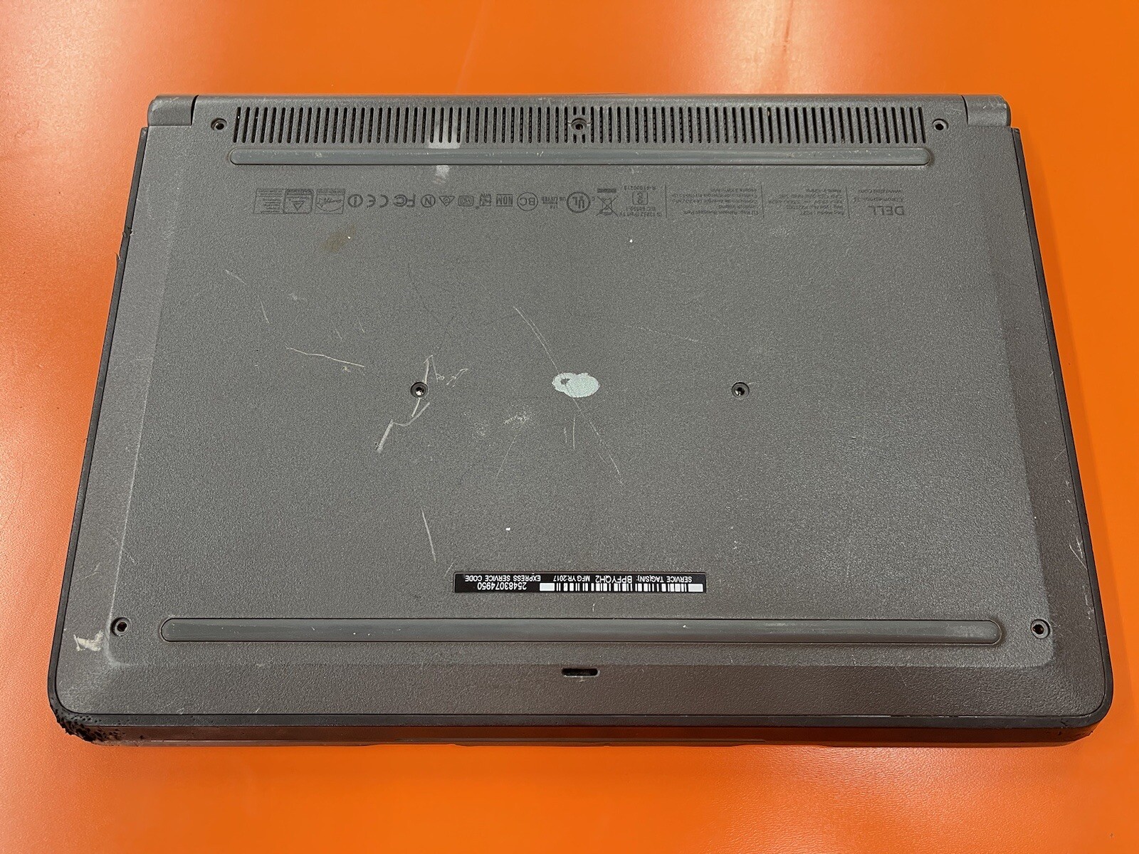 Dell P22T laptop for parts/repair