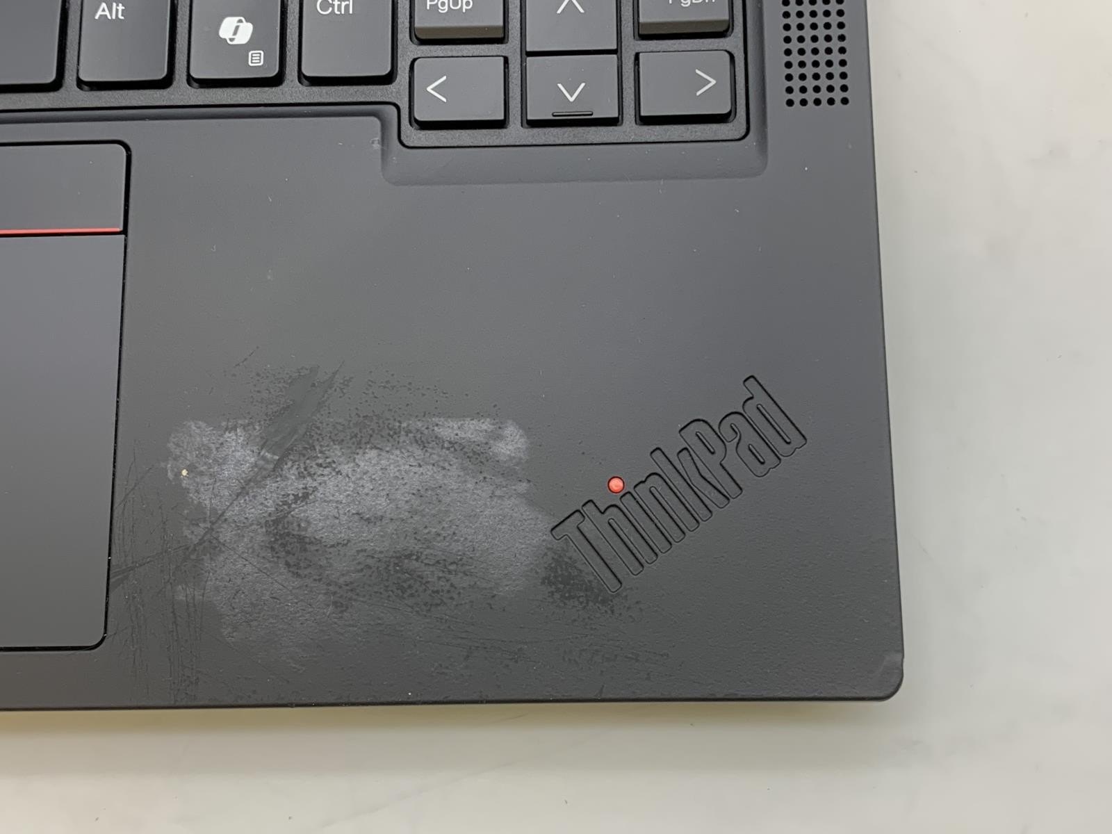 Lenovo Thinkpad P14s Gen 5 AMD Ryzen 7 PRO 8840HS 512GB SSD 16GB DDR5 W11P
