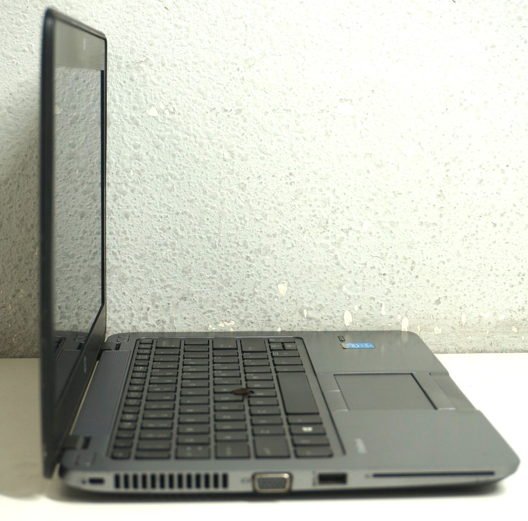 HP EliteBook 820 G3 -Intel Core i5-5300U @2.30GHz 8GB RAM No HD/No OS/No Battery