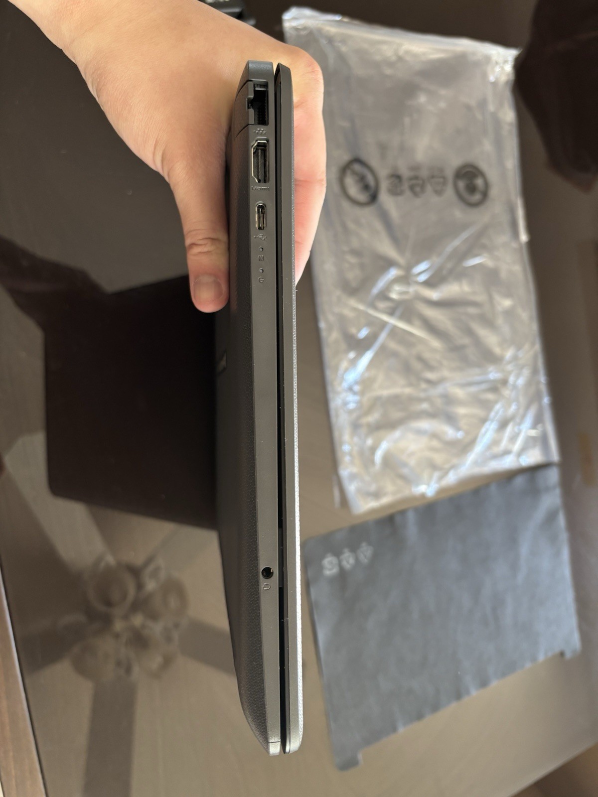 HP 250 G8 Laptop – 256GB SSD – 8GB Ram – Intel I3 CPU – Unused, No Box (Gray)