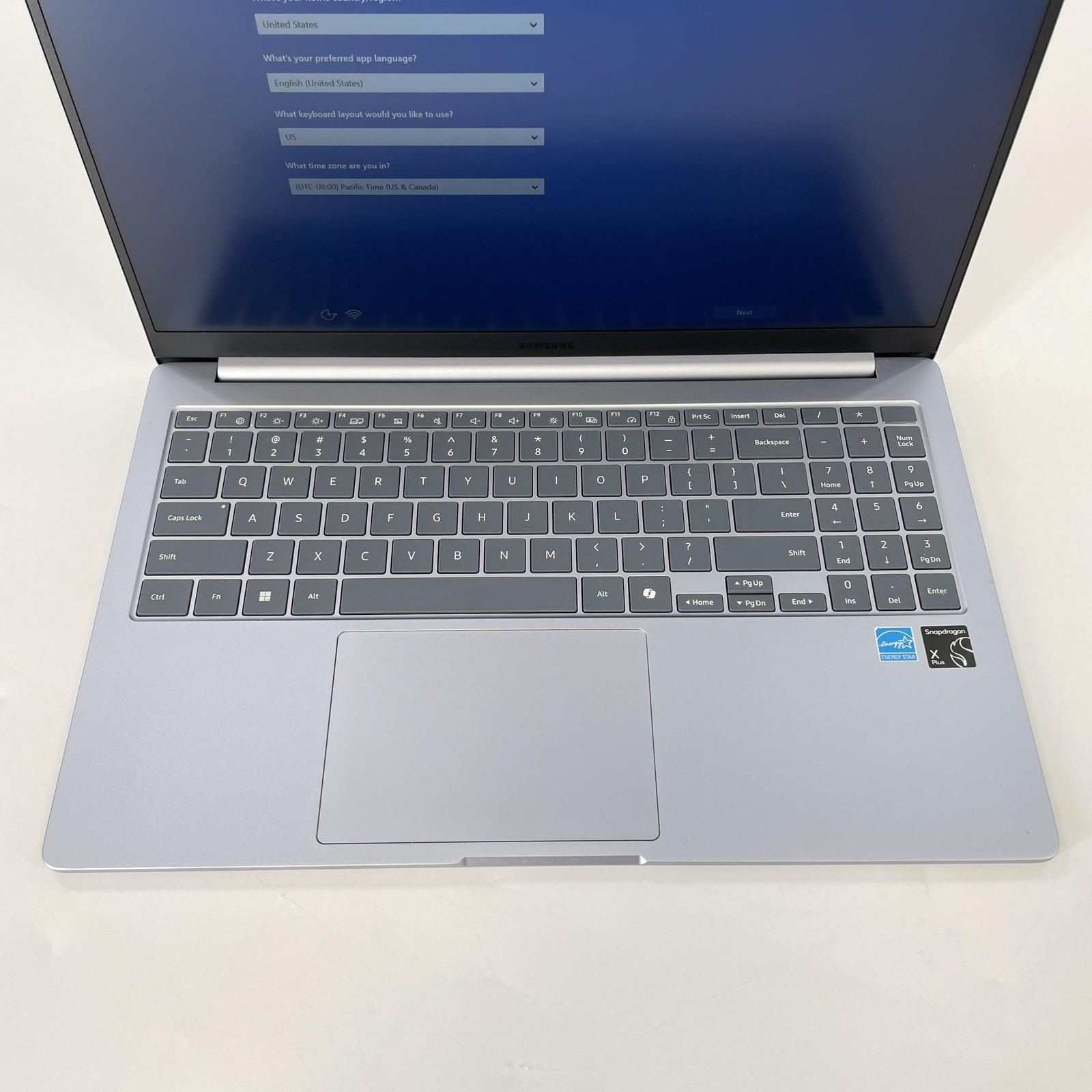 Samsung Galaxy Book4 Edge 15.6 FHD 3.24 GHz X Snapdragon X Plus 16GB 1TB eUFS