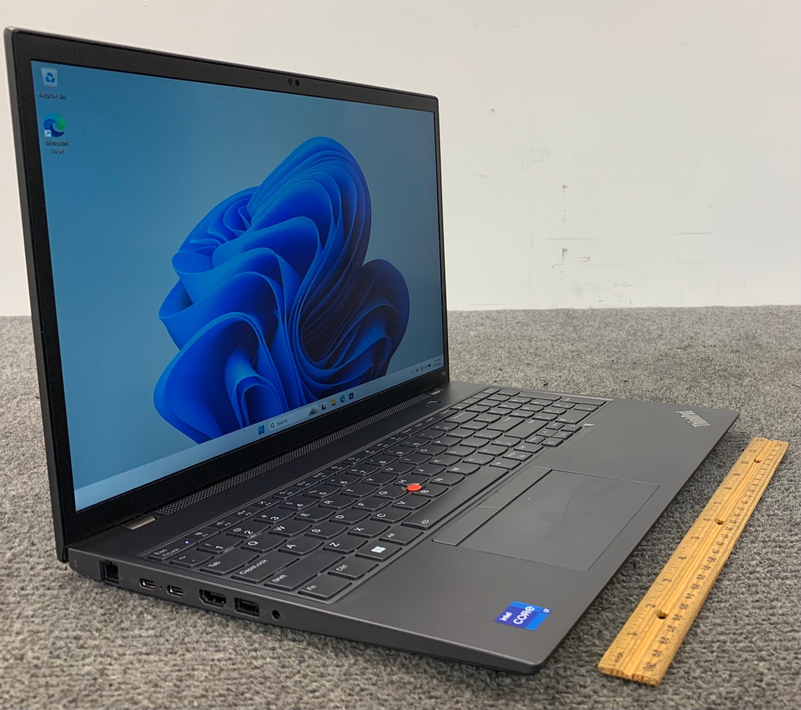 Lenovo ThinkPad T16 Gen 2 15.6″ Touch Laptop i7-1355U 16GB RAM 512GB NVMe As Is
