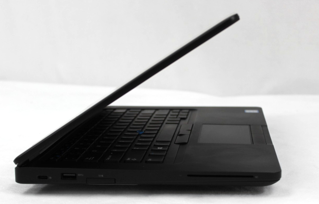 Dell Latitude 5490 Laptop i7‑8650U 8GB 256GB SSD NVIDIA MX130 Win11 Pro