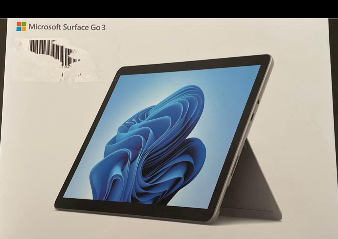 Microsoft tablet with detachable keyboard ￼