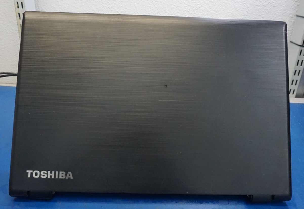TOSHIBA TECRA C50-C Laptop w/ Intel Core i5-6200U 2.40 GHZ (No RAM/HDD/BATTERY)