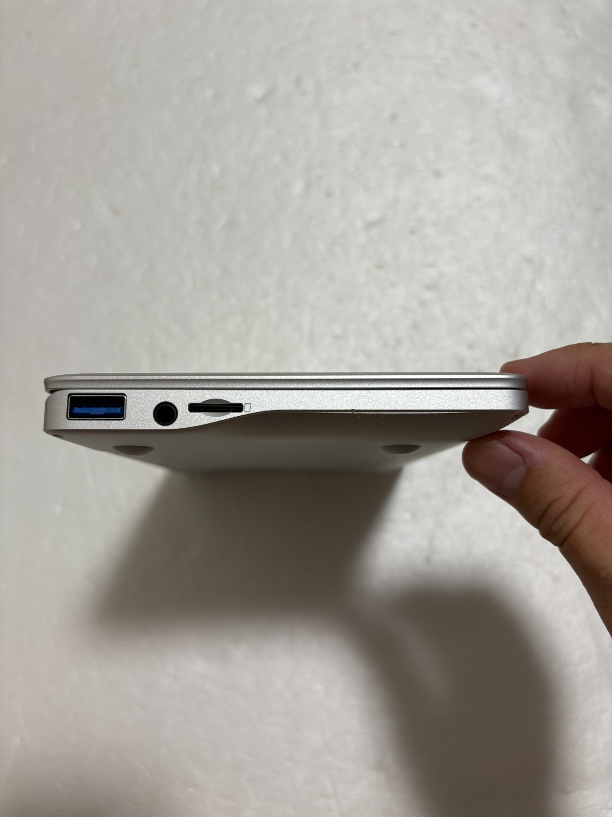 GPD Pocket 2 Core m3-8100Y 8GB SSD 128GB WIndows 11 Pro UMPC Portable PC Laptop