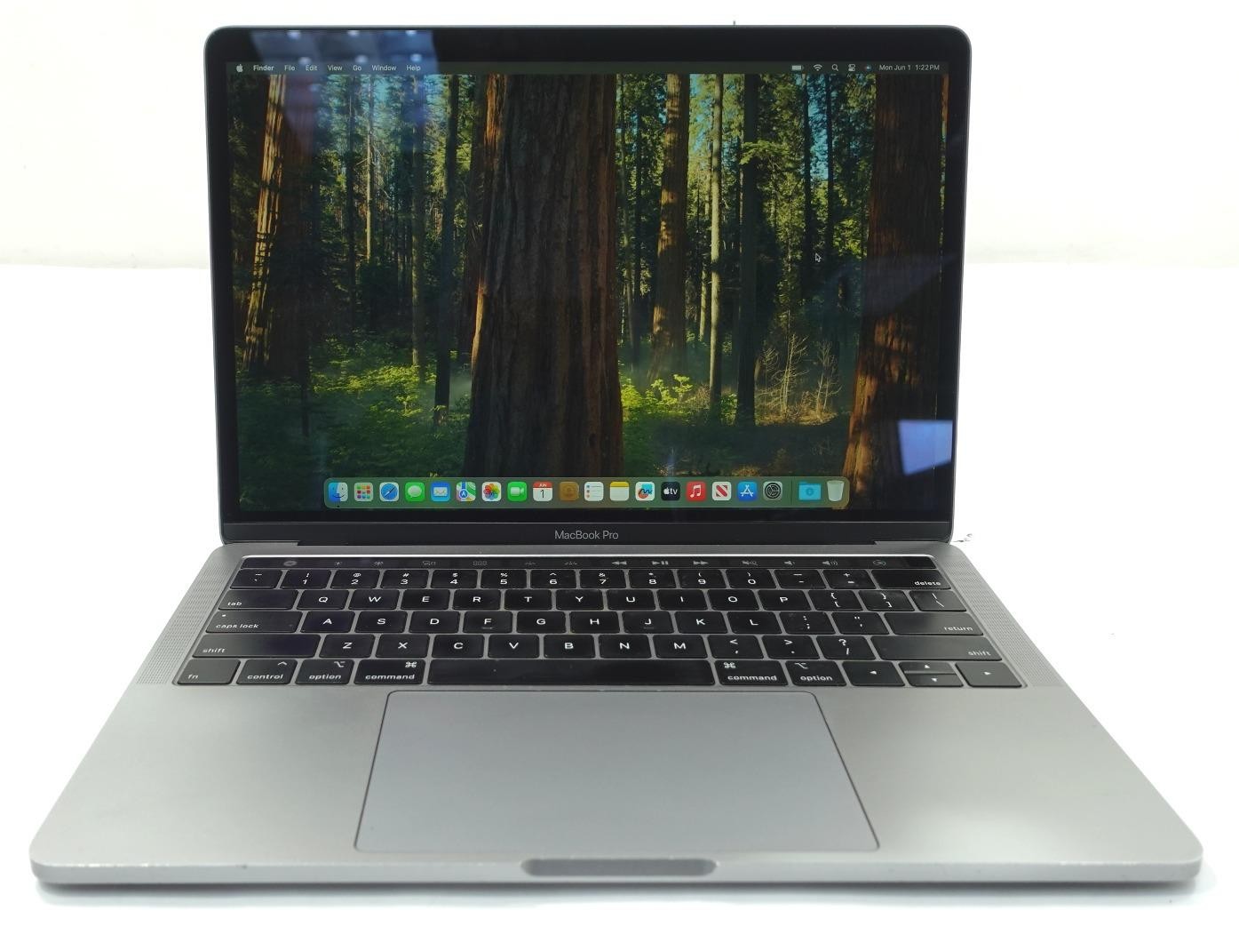 Apple MacBook Pro 2018 A1989 13.3″ Retina i5-8259U 2.3GHz 8GB 256GB Laptop