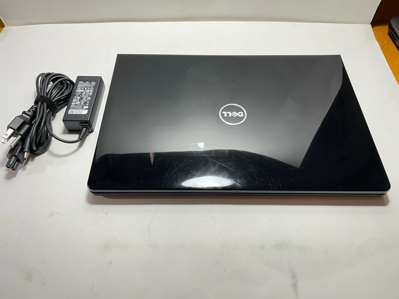 DELL INSPIRON 5555 AMD A8-7410 2.2GHz 8GB RAM 240GB SSD WIN 10 15.6″ HD WEBCAM