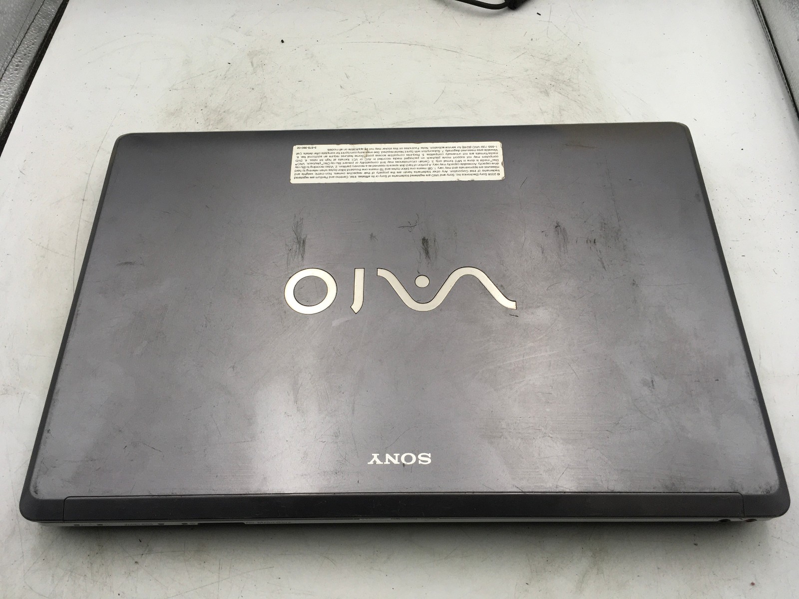 SONY VAIO PCG 3B2L – FOR PARTS/REPAIR – INTEL CORE 2 DUO P8400 – NO RAM -READ-BB