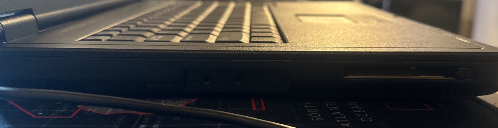 Dell Inspiron 2200 14.1in. Notebook/Laptop FOR PARTS