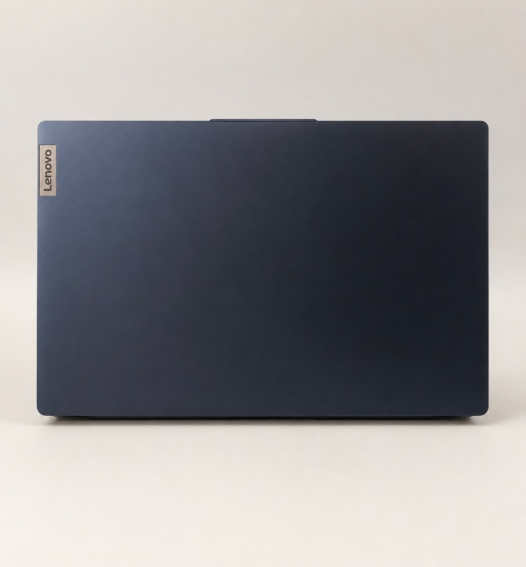 Lenovo IdeaPad Slim 3 15ABR8 15.6″ Ryzen 7 7730U 2.0GHz 16GB RAM 512GB SSD