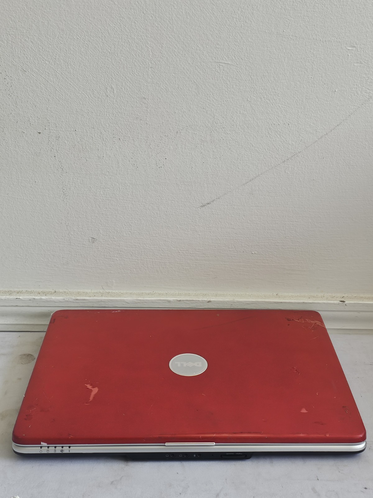 Dell Inspiron 1525 Laptop – Intel Duo 06FD – 3GB RAM – BAD BATT – Parts – READ