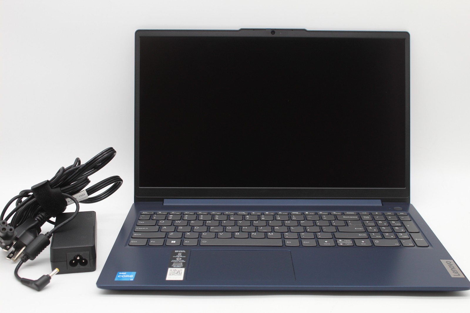 Lenovo IdeaPad Slim 3 15IRU8 Core i3-1315U 1.2GHz 8GB 256GB SSD PC1795858