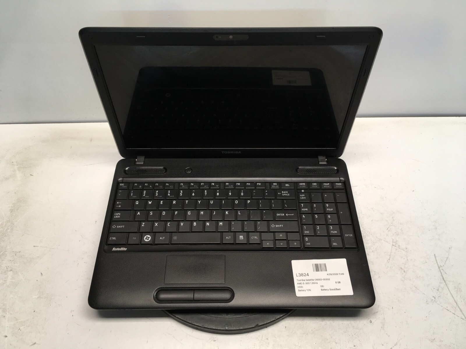 Toshiba Satellite C655D-S5302 AMD E-300 1.3GHz 6 GB NO HDD