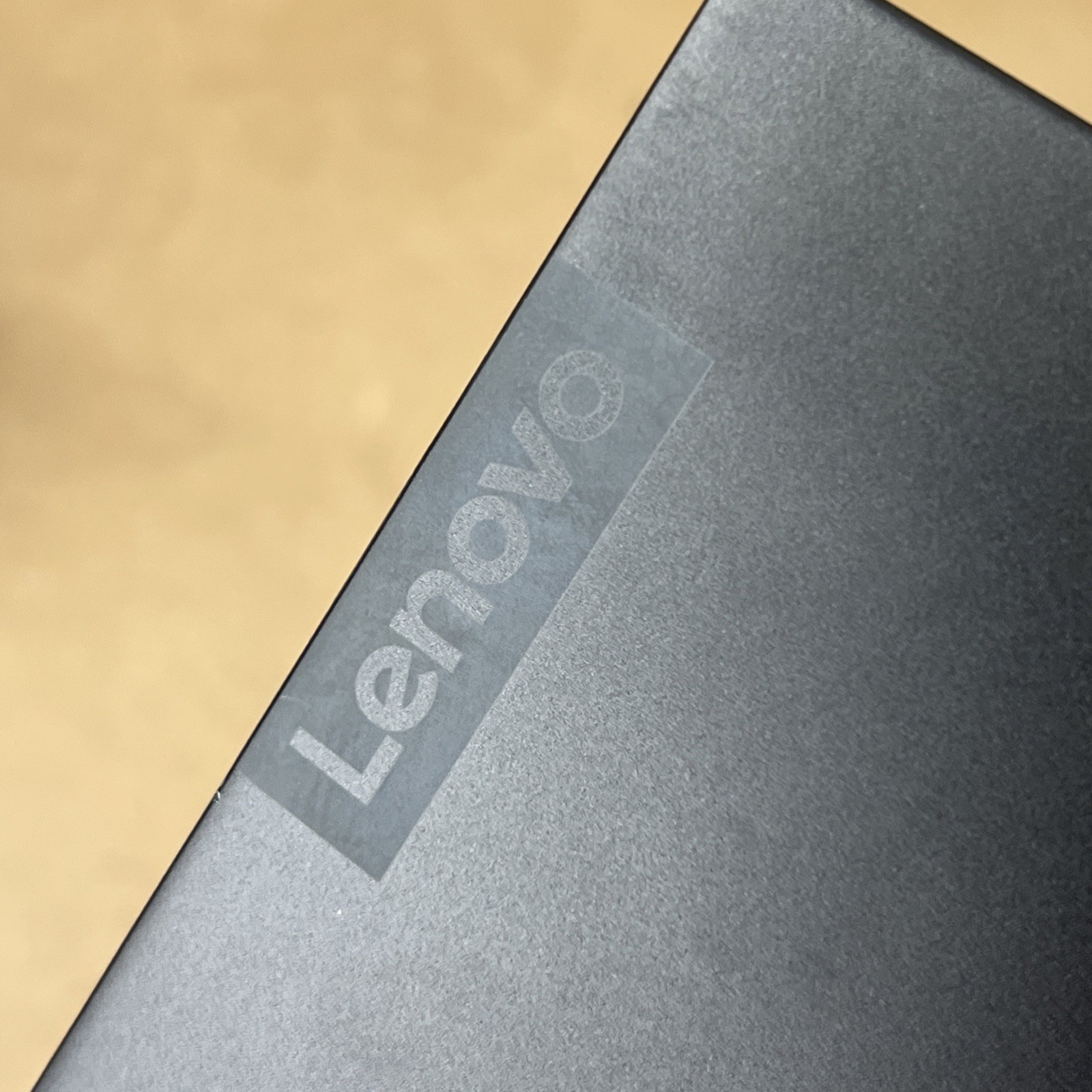 Lenovo IdeaPad S340-IIL Touch i3-1005G1 8GB Ram 256GB – Fair *For Parts, Read*