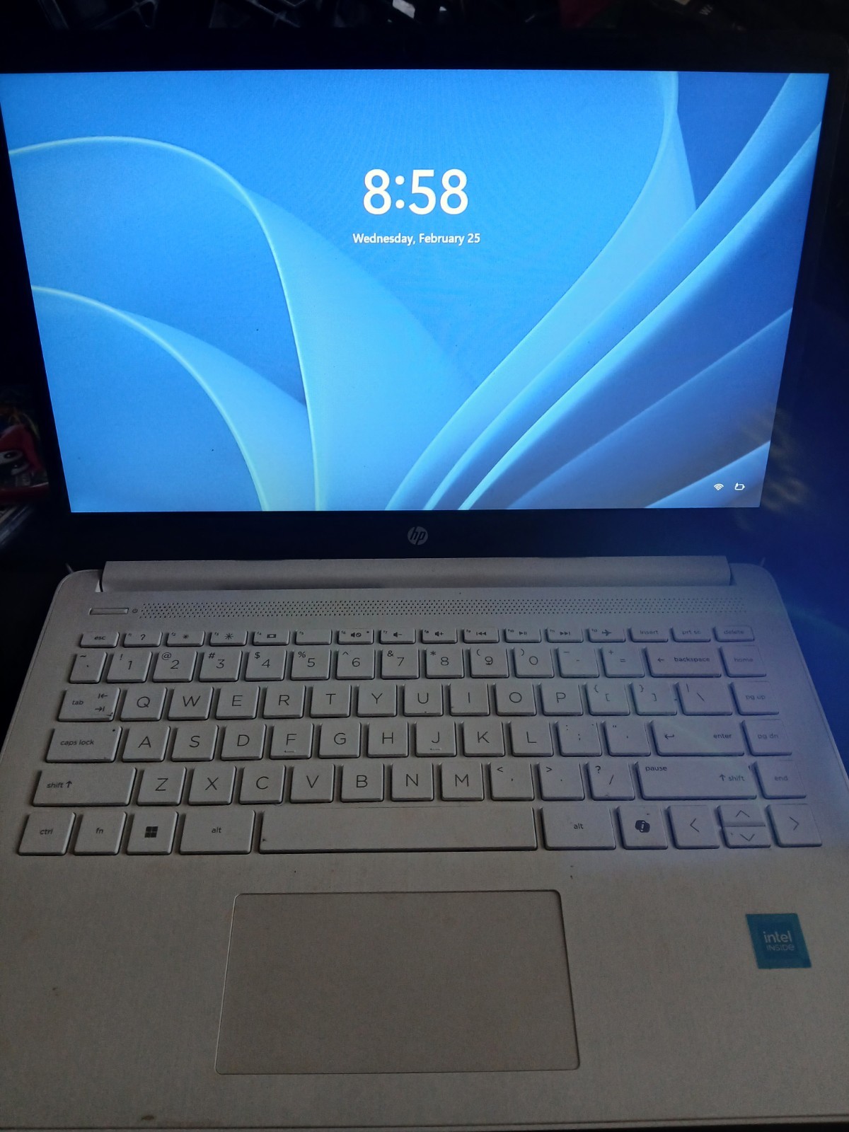 HP White Notebook/Laptop Windows 11 Intel Processor Integrated Graphics