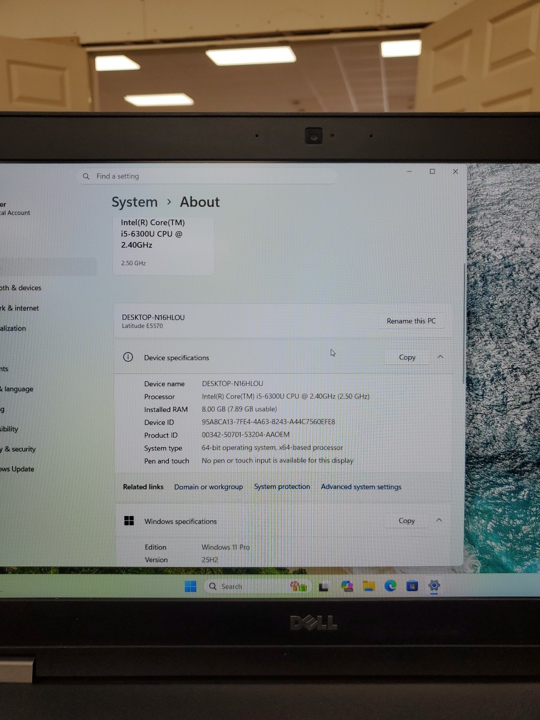 Dell Latitude E5570 15.6″ (500g SSD, Intel Core i5 6th Gen., 8GB) 042026-4