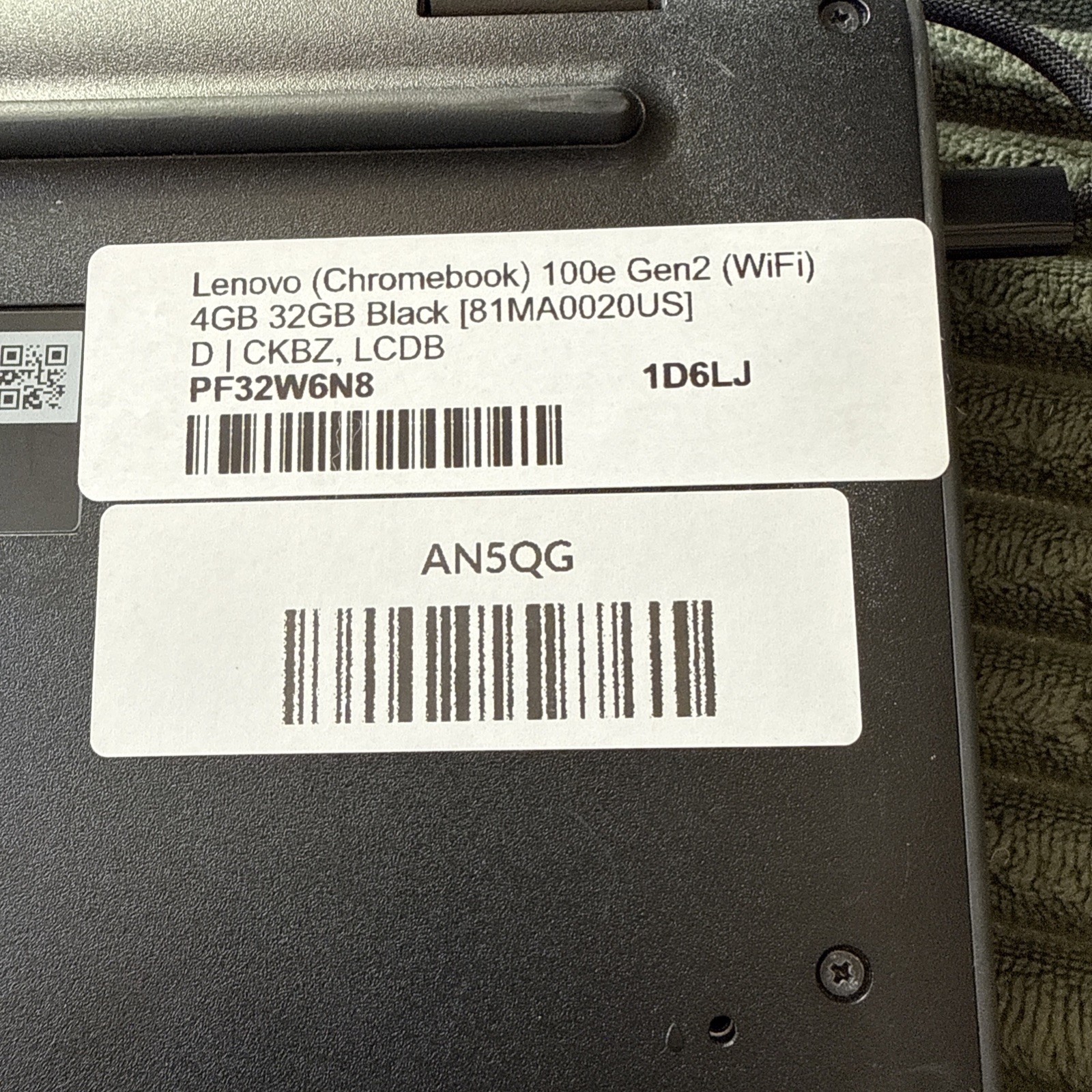 Lenovo 100e Chromebook 2nd Gen – 11.6″ HD – 4GB RAM – 32GB eMMC – 81QB0000US