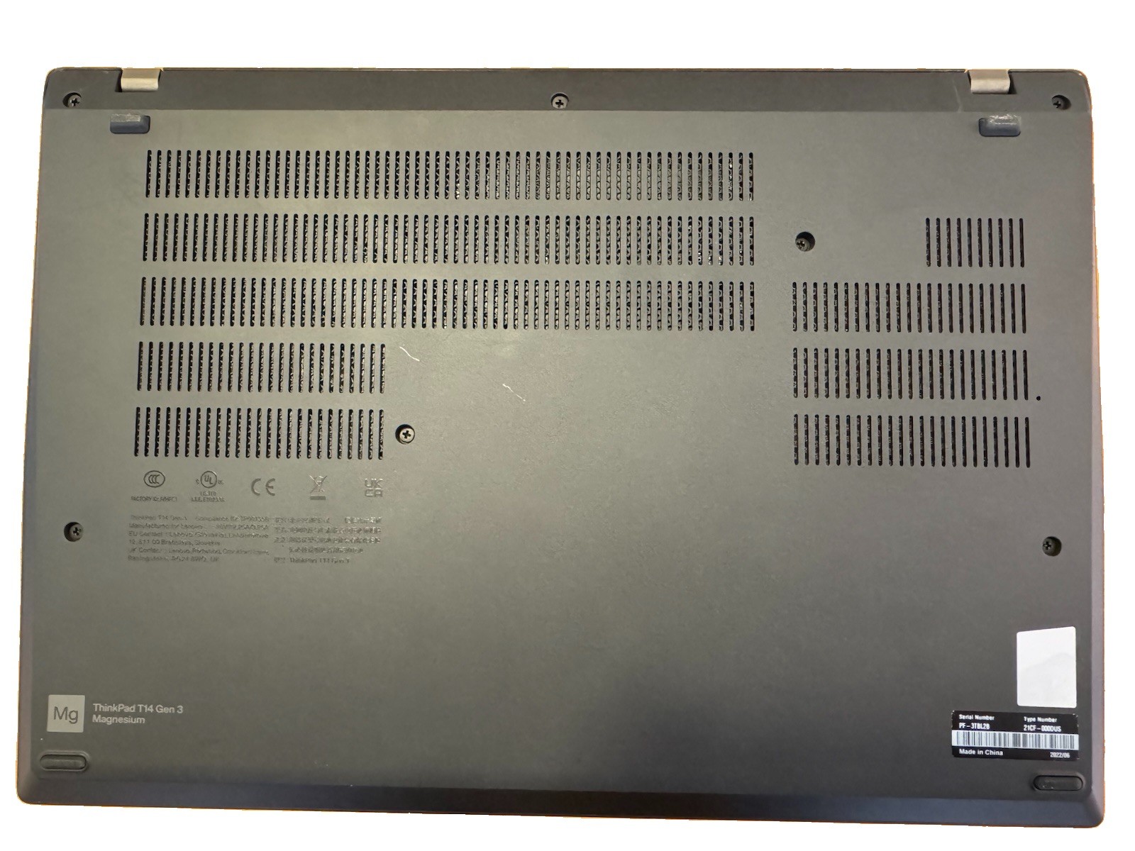 Lenovo ThinkPad T14 Gen 3 14″ (512GB SSD, AMD Ryzen 7 6850U, 2.70 GHz, 16GB RAM)