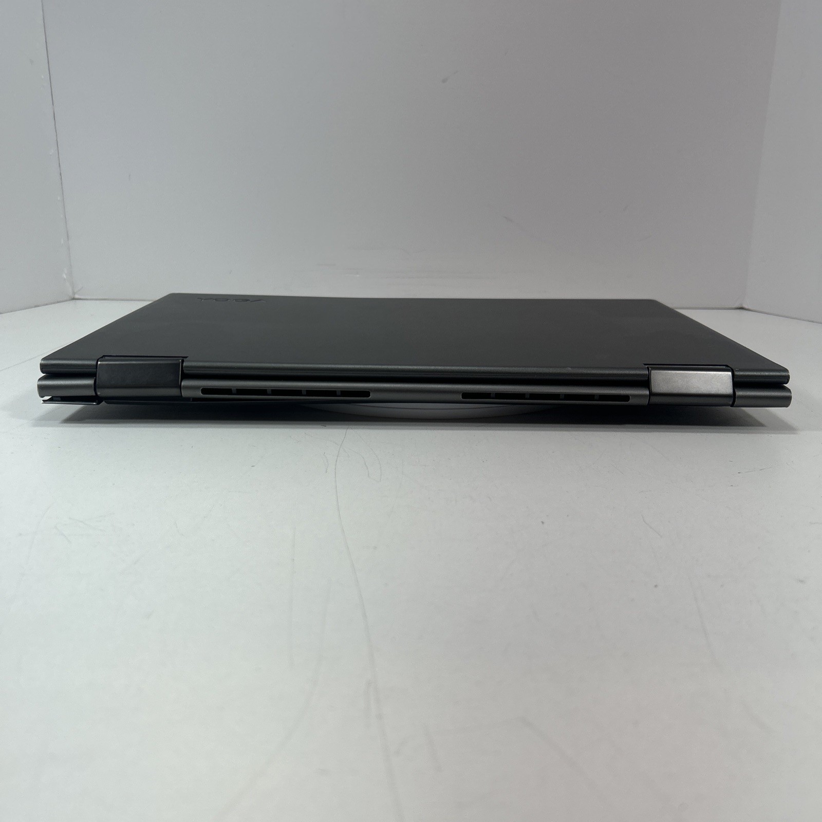 Lenovo Yoga C740-15IML 15.6″ i5-10210U 8GB Ram. No SSD/OS. 2 in 1 Touch Parts