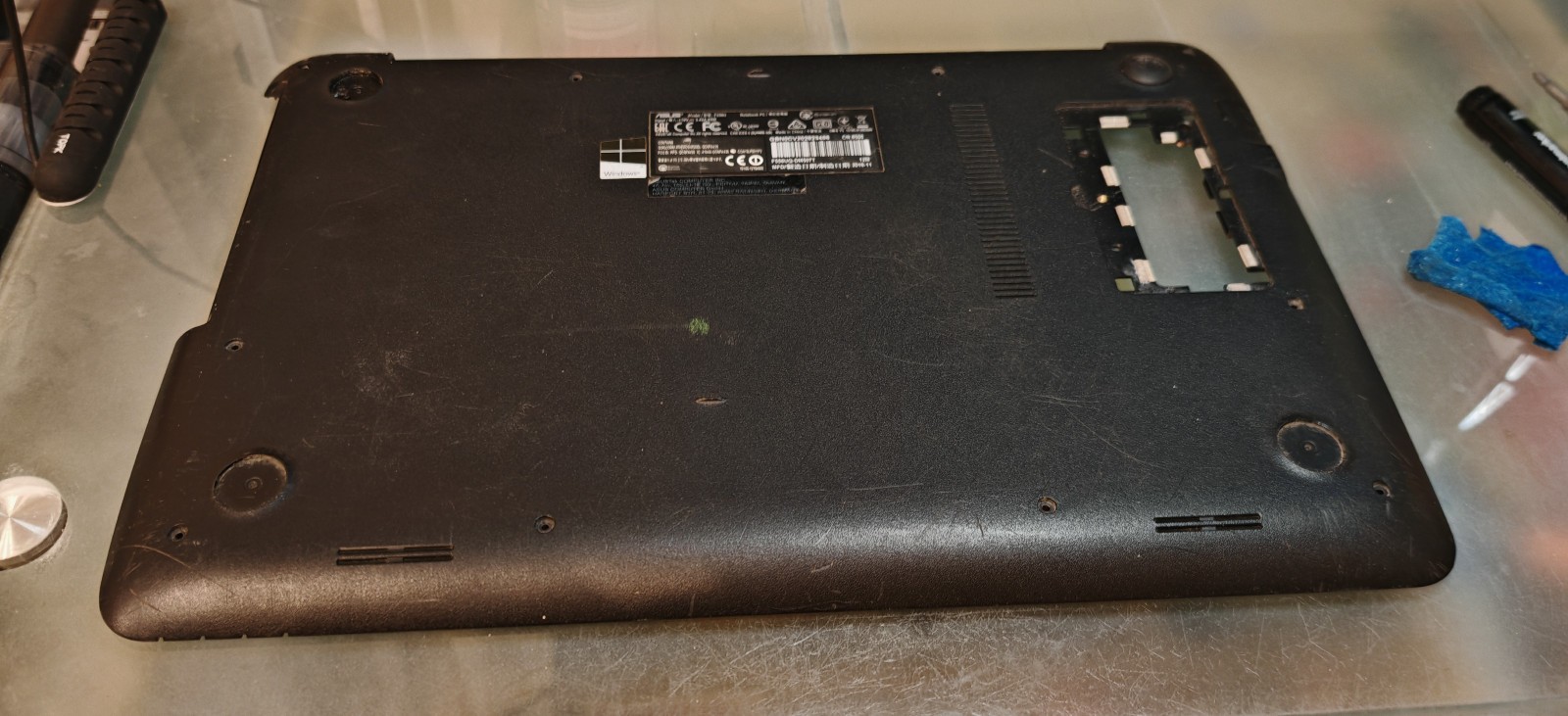 ASUS R556U X556U F556U BOTTOM SHELL BOTTOM 13N0-UAA0D12 13NB0BG1AP0112