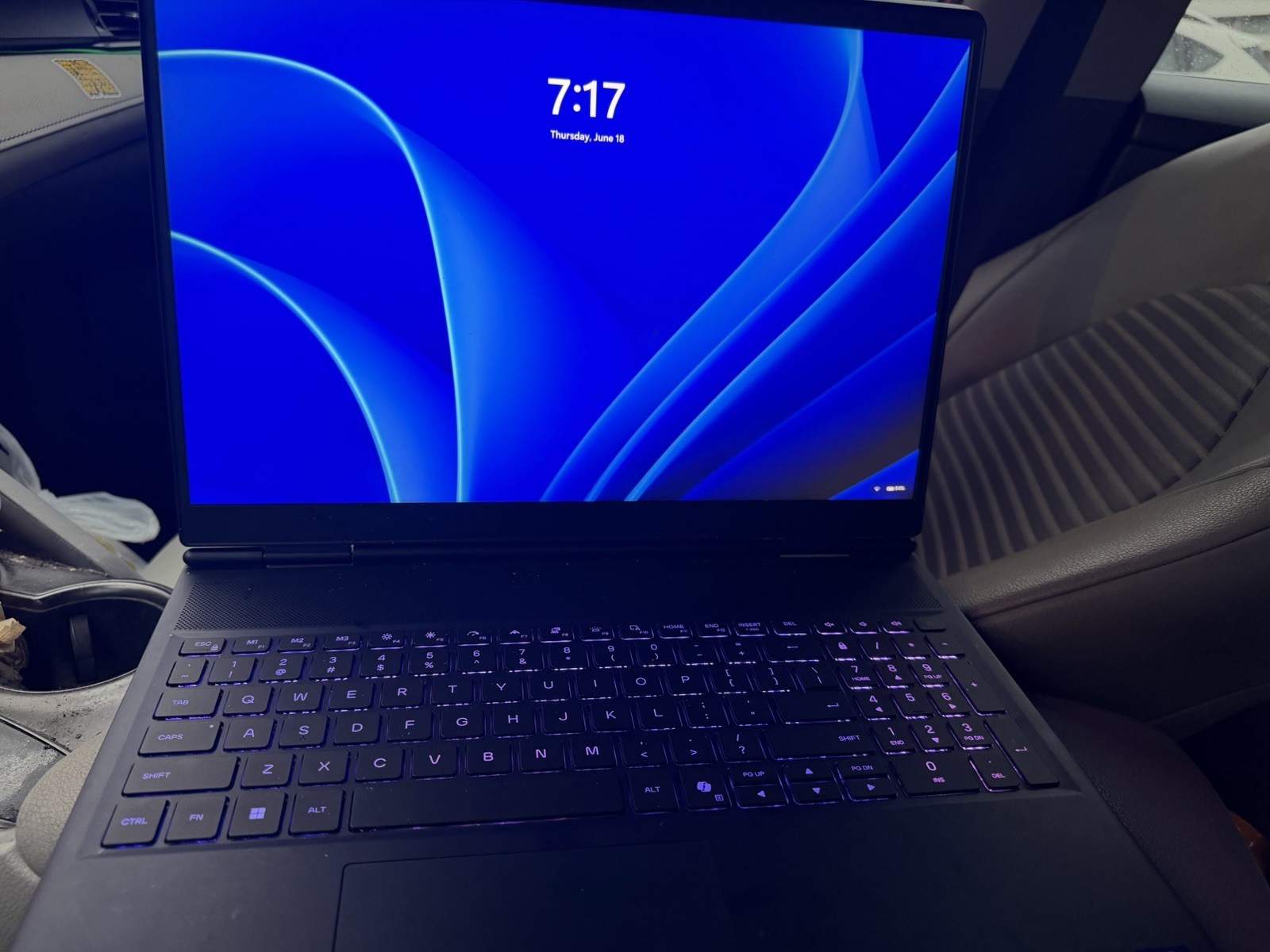 Dell G Series 17.3″ Gaming Laptop i7 16GB 1TB SSD GTX 1650 Win11 Black