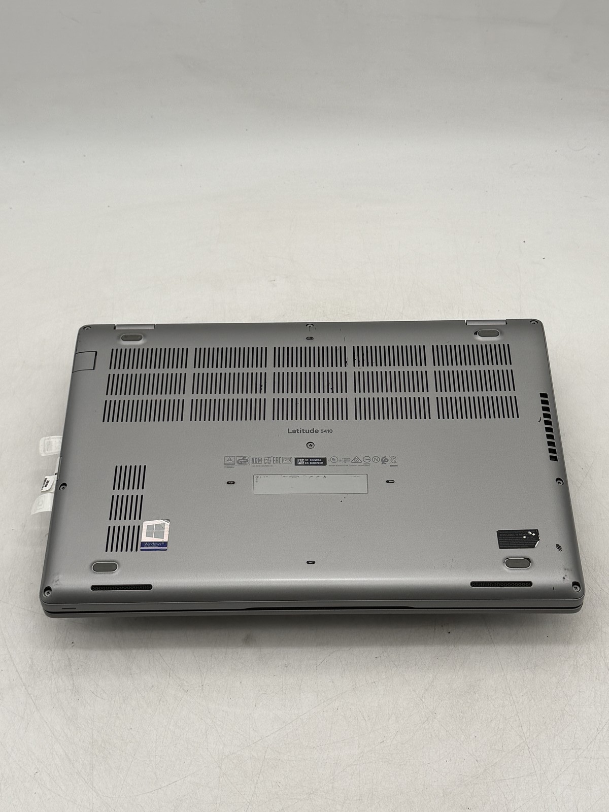 Dell Latitude 5410 14″ 8GB 128GB i5-10210U NO OS – READ