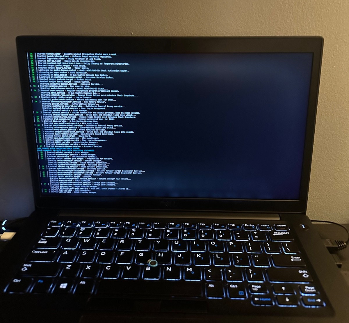 Dell Latitude 7490 14” Intel Core i7-8650U 16GB RAM 512 SSD NEEDS NEW LCD