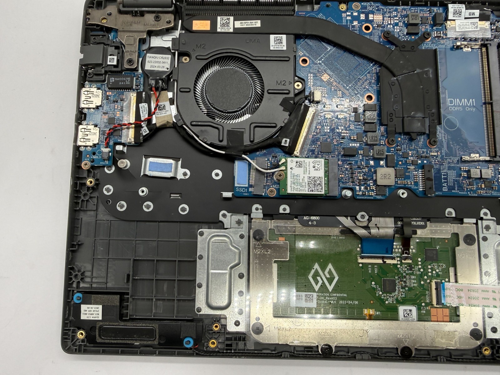 Dell Latitude 3450 i5-1335U NO RAM/OS/SSD/AC/BAT MISSING BACK COVER PARTS