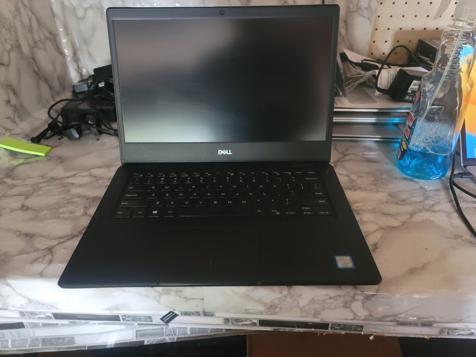 Dell Latitude 3400 14″ Laptop i5-8265U 16GB Ram 256GB SSD Win 11 Pro