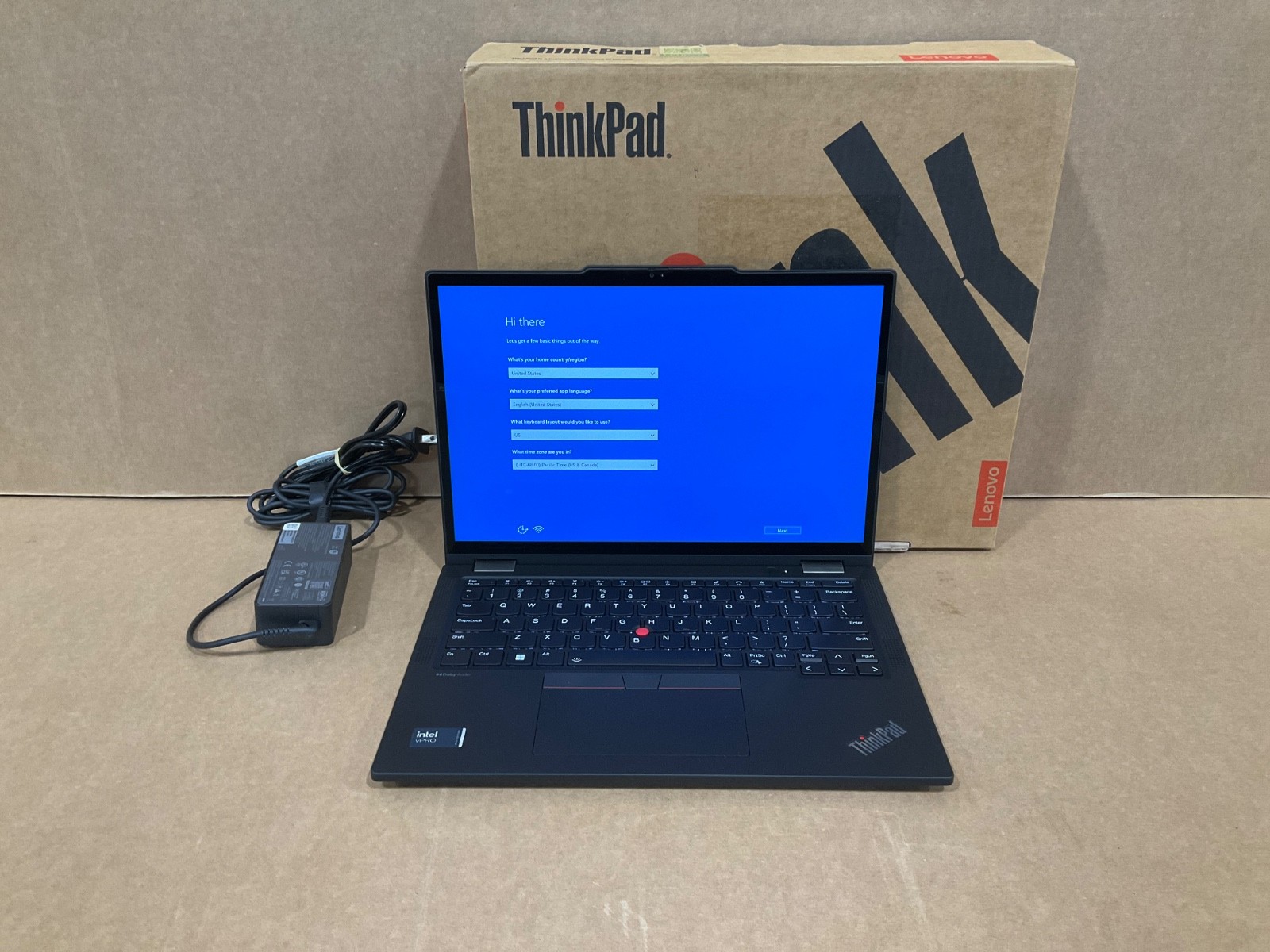 Lenovo ThinkPad X13 Gen5 U7-165 32GB 256GB 13.3″ TOUCHSCREEN W11P 21LXS35400