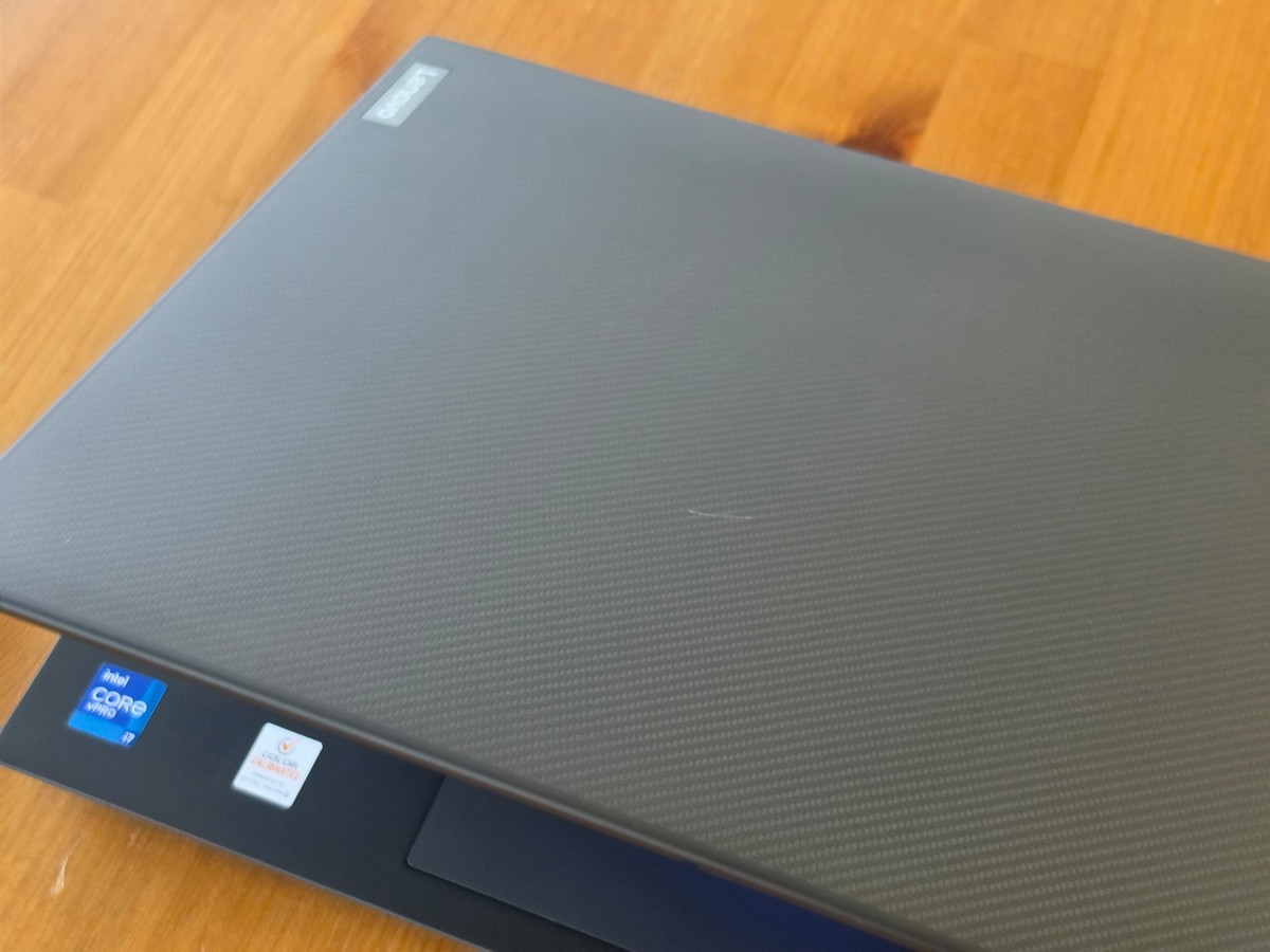 Lenovo ThinkPad X1 Extreme Gen 4 i7-11850H 16″ 4K 3840×2400 16GB NVIDIA RTX 3050