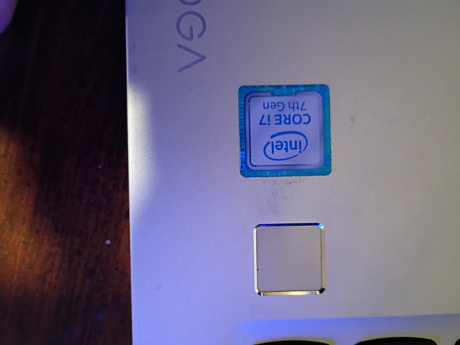 Lenovo Yoga 910-13IKB 13.9″ PARTS ONLY No Power Won’t Charge NO CHARGE