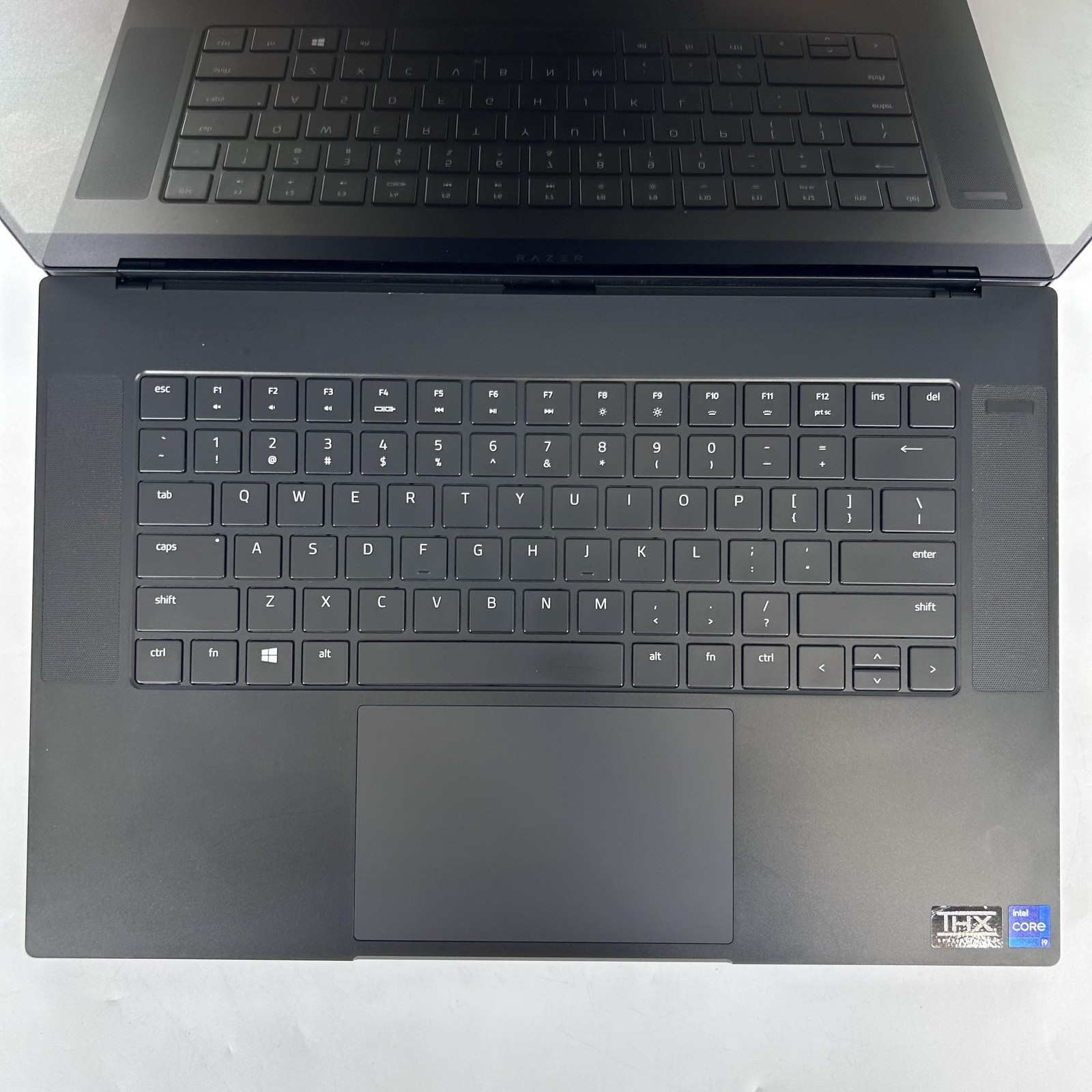Razer Blade 15 Advanced 4K TOUCH i9-11900H 2.50GHz 32GB 1TB SSD RTX 3080 Good