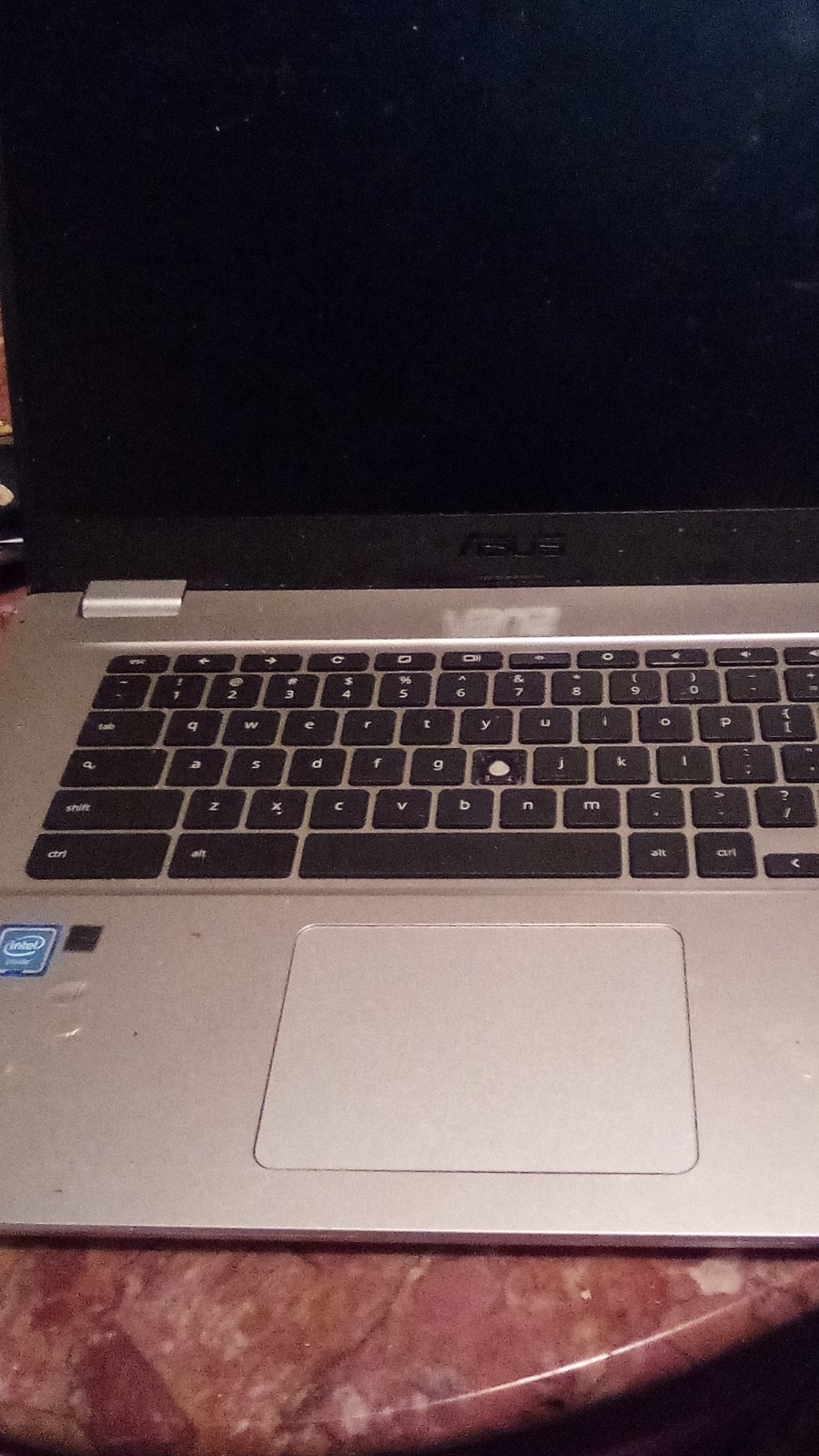 ASUS Chromebook 14″ Laptop Intel Celeron 4GB Silver Wi-Fi Bluetooth HDMI