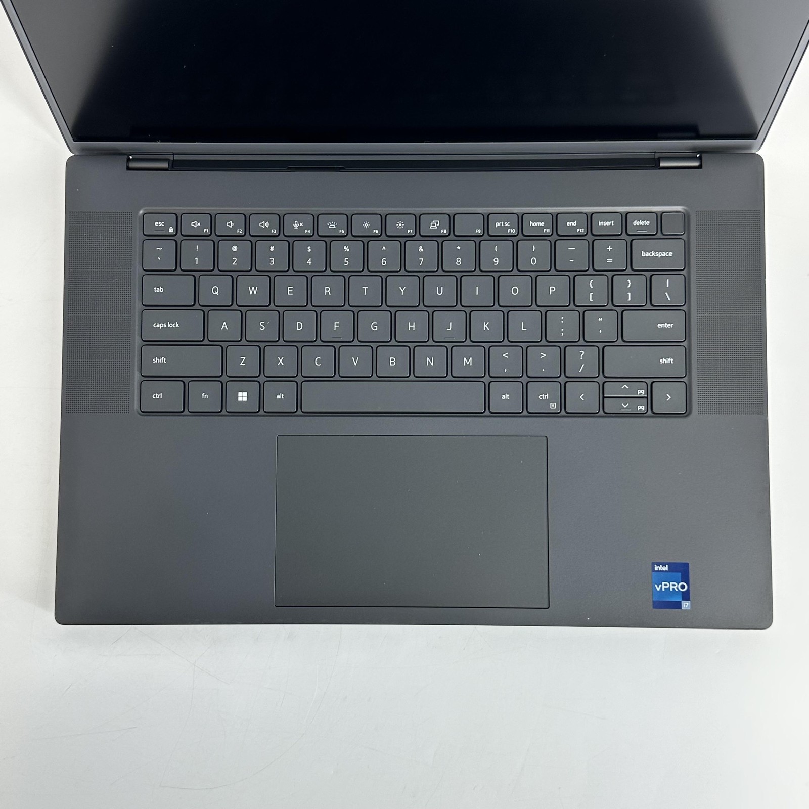 Dell Precision 5680 16 FHD+ 2.5 GHz i7-13800H 32GB 512GB SSD NVIDIA RTX 2000 Ada