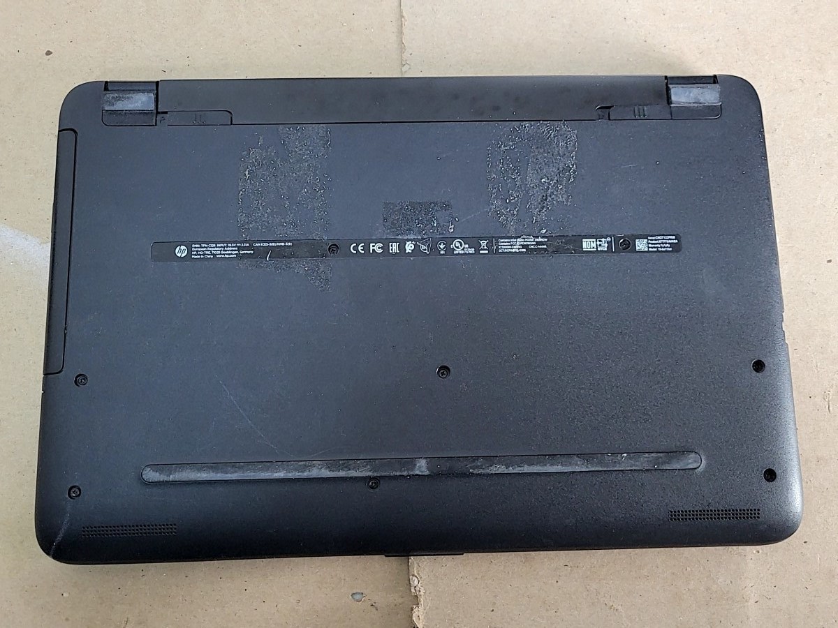 HP Notebook 15-ba113cl X7T77UA-ABA Laptop AMD A10-9600P 12GB 500GB SEE NOTES