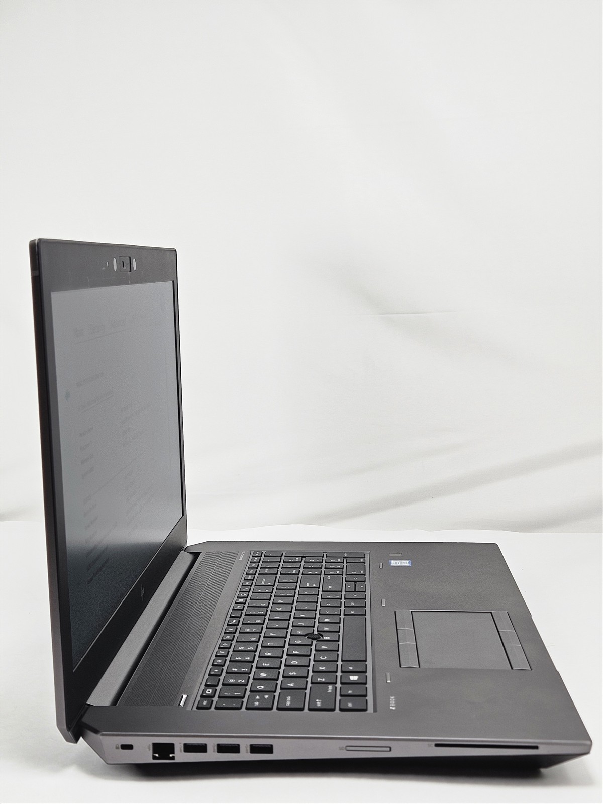 HP ZBook 17 G6 i7-9850H 32GB RAM 512GB SSD HDMI Thunderbolt 3 USB-C No OS