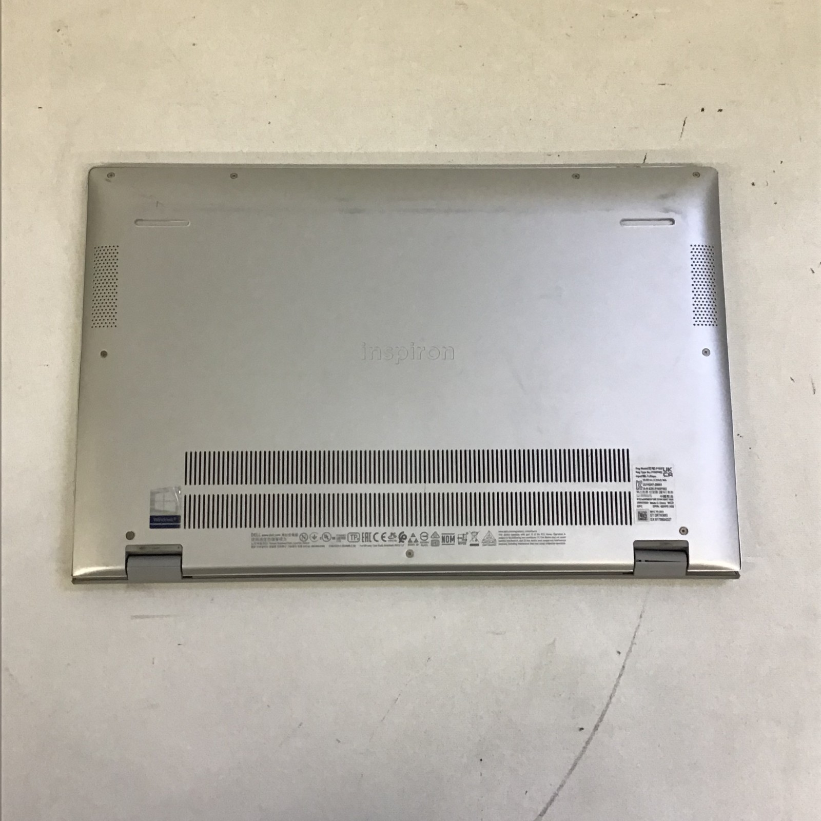 Dell Inspiron 5502 i5-1135G7 @2.40GHz |No Drive | 12GB RAM | No OS