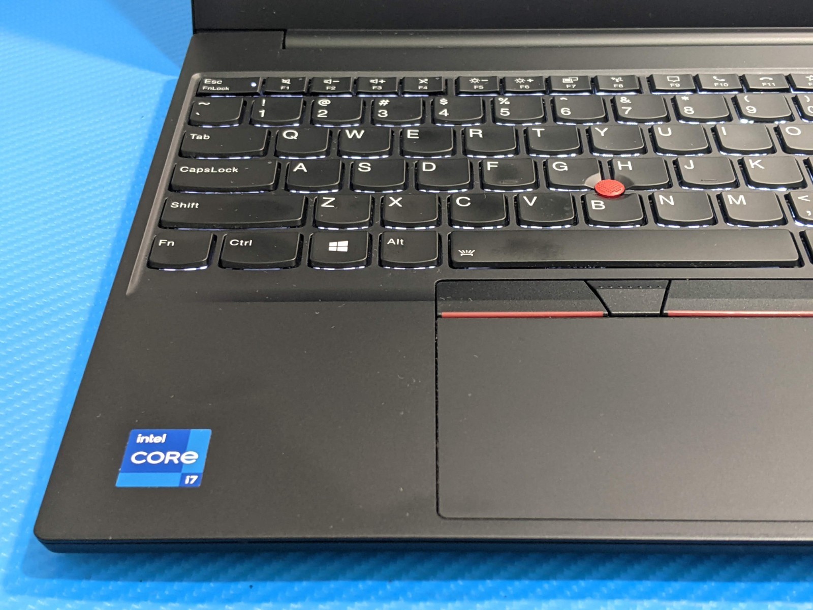 Lenovo ThinkPad E15 15.6″ FHD TOUCH i7 11th Gen 2.8GHz 32GB 1TB SSD Win11Pro +PA