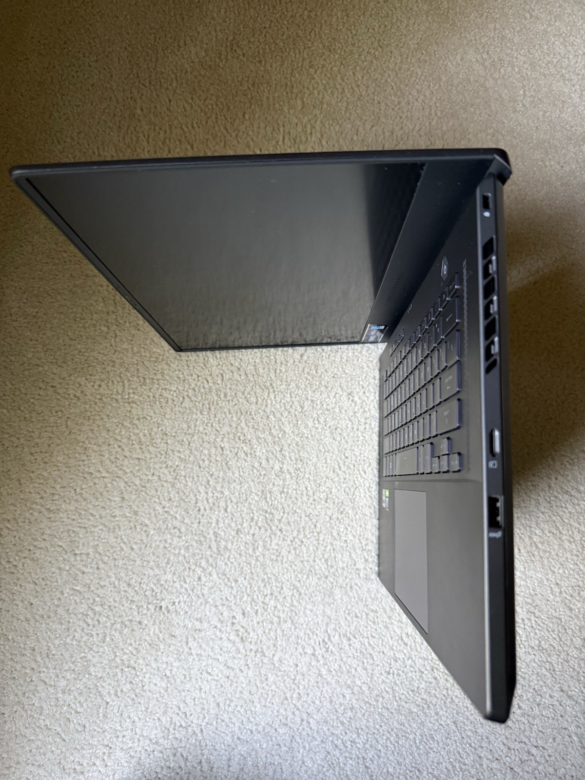 ASUS ROG Zephyrus G15 Ga503R Ryzen 9 6900hs RTX 3060 40/16gb RAM 500GB SSD