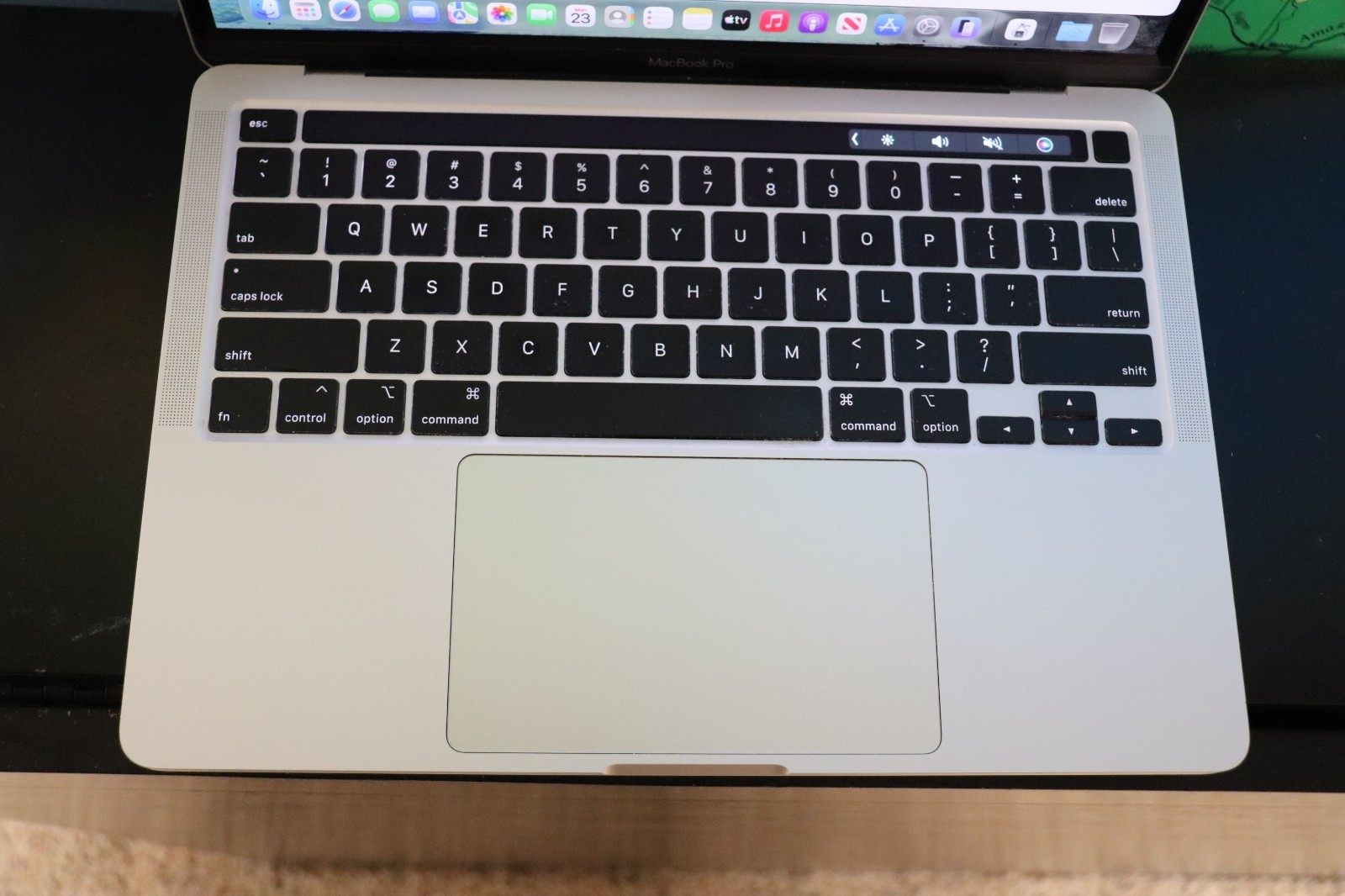 Apple Mac Book Pro 13-inch 2020, Four Thunderbolt 3 ports 16GB RAM -Model A2251