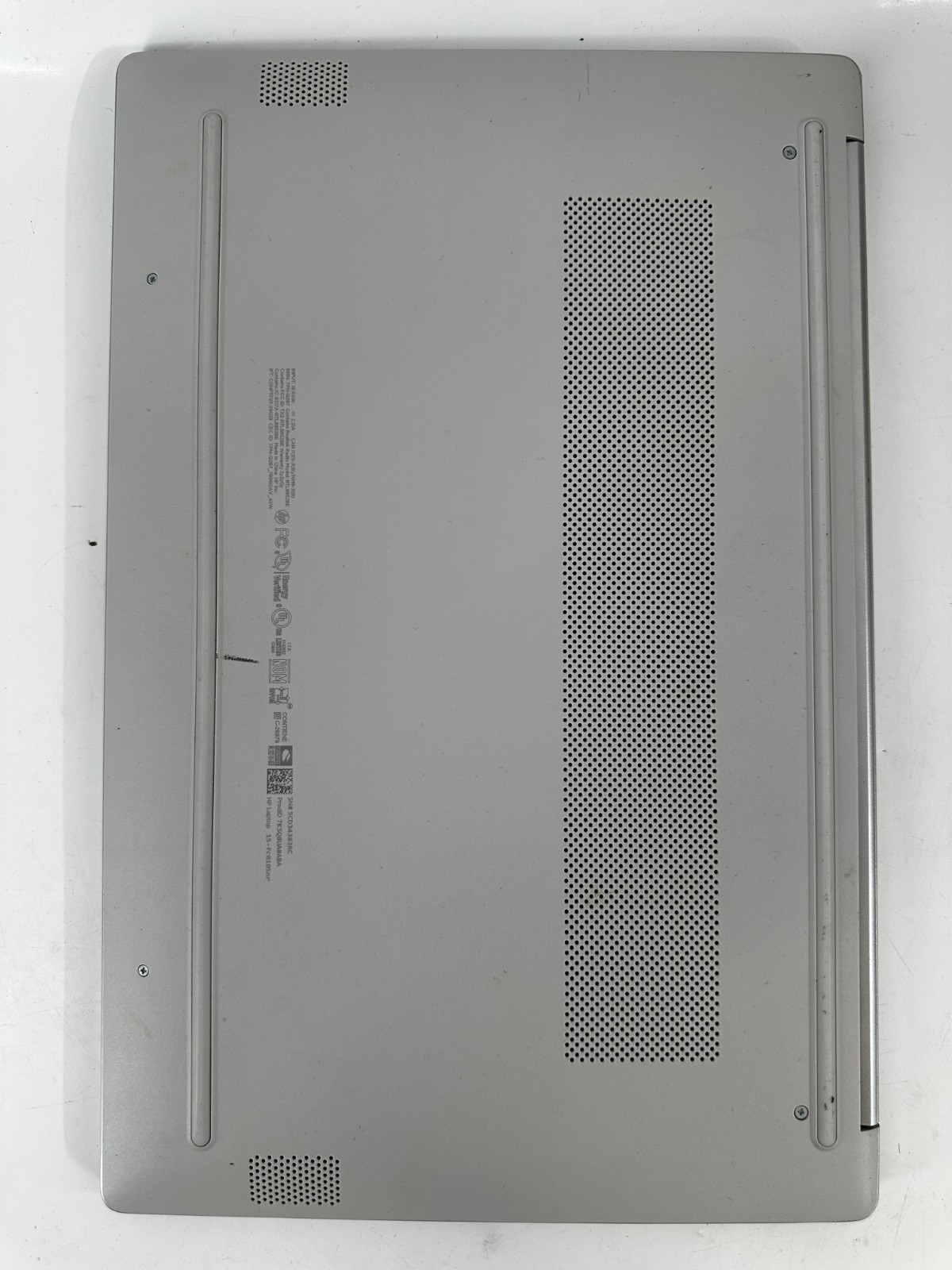 HP Laptop 15-fc0105nr (7K5Q8UA) AMD Athlon Silver 7120U 256 GB SSD 8GB RAM