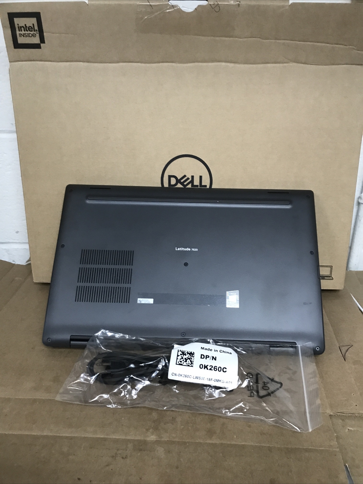 Dell Latitude 7520 15.6″ i7-1185G7 16GB 512GB NVMe Windows 10 Pro – Open Box